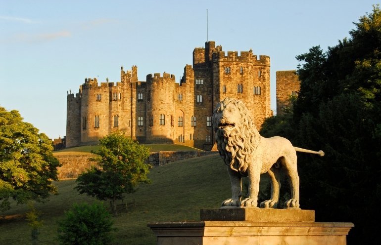 Alnwick Castle April Blog